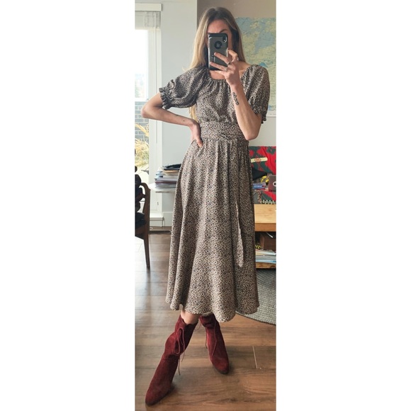 Handmade Vintage Inspired Bell Sleeve Midi dress - Picture 5 of 11